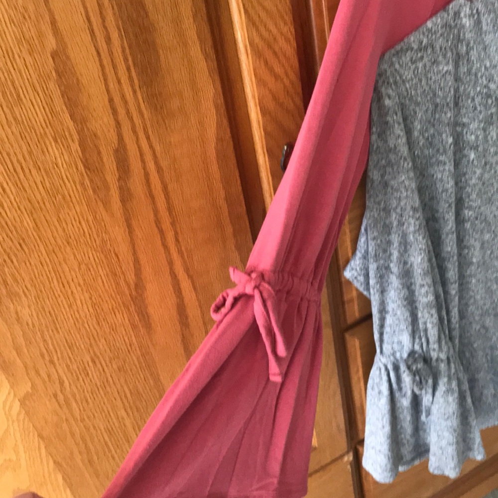 Express sweater bundle - Picture 3 of 3